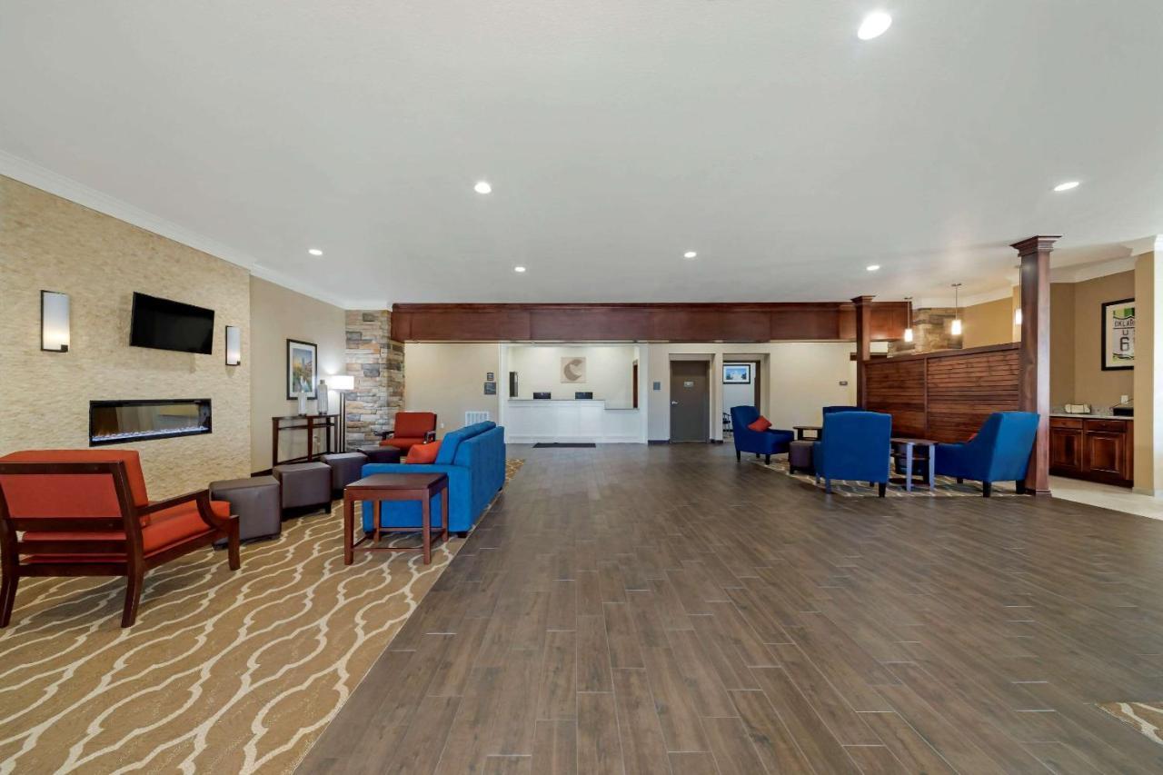 Comfort Inn & Suites Harrah Choctaw Zewnętrze zdjęcie