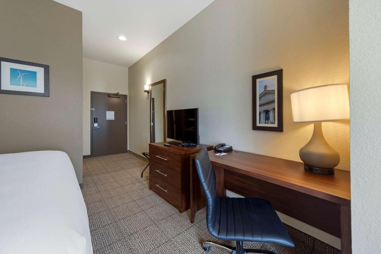 Comfort Inn & Suites Harrah Choctaw Zewnętrze zdjęcie