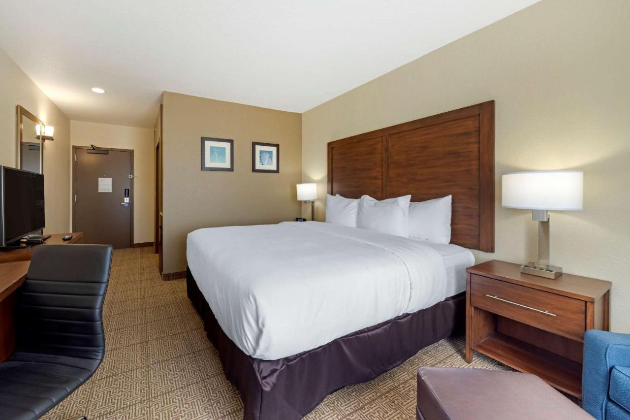 Comfort Inn & Suites Harrah Choctaw Zewnętrze zdjęcie